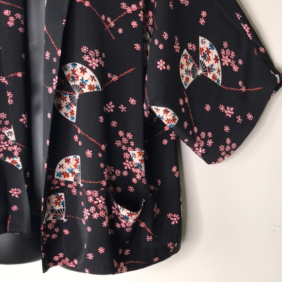 Forever 21 Kimono Jacket - Picture 3 of 11
